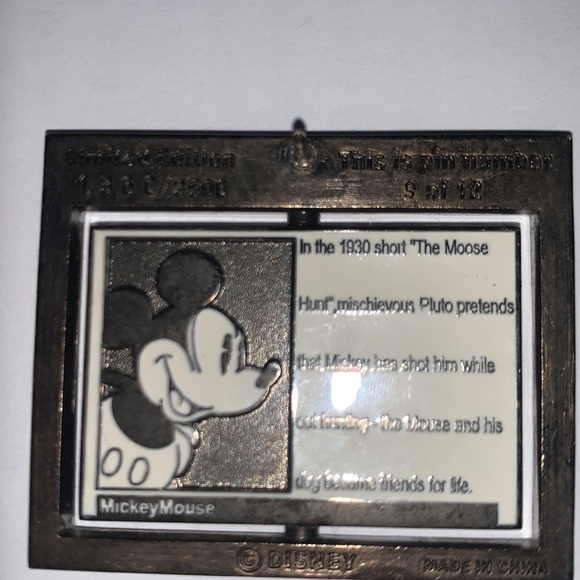 Disney Pin - Picture 3 of 5